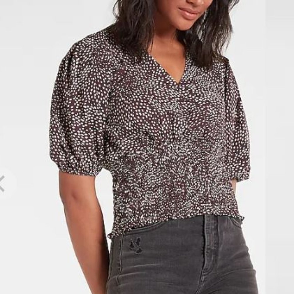 Printed V-Neck Short Sleeve Smocked Waist Top